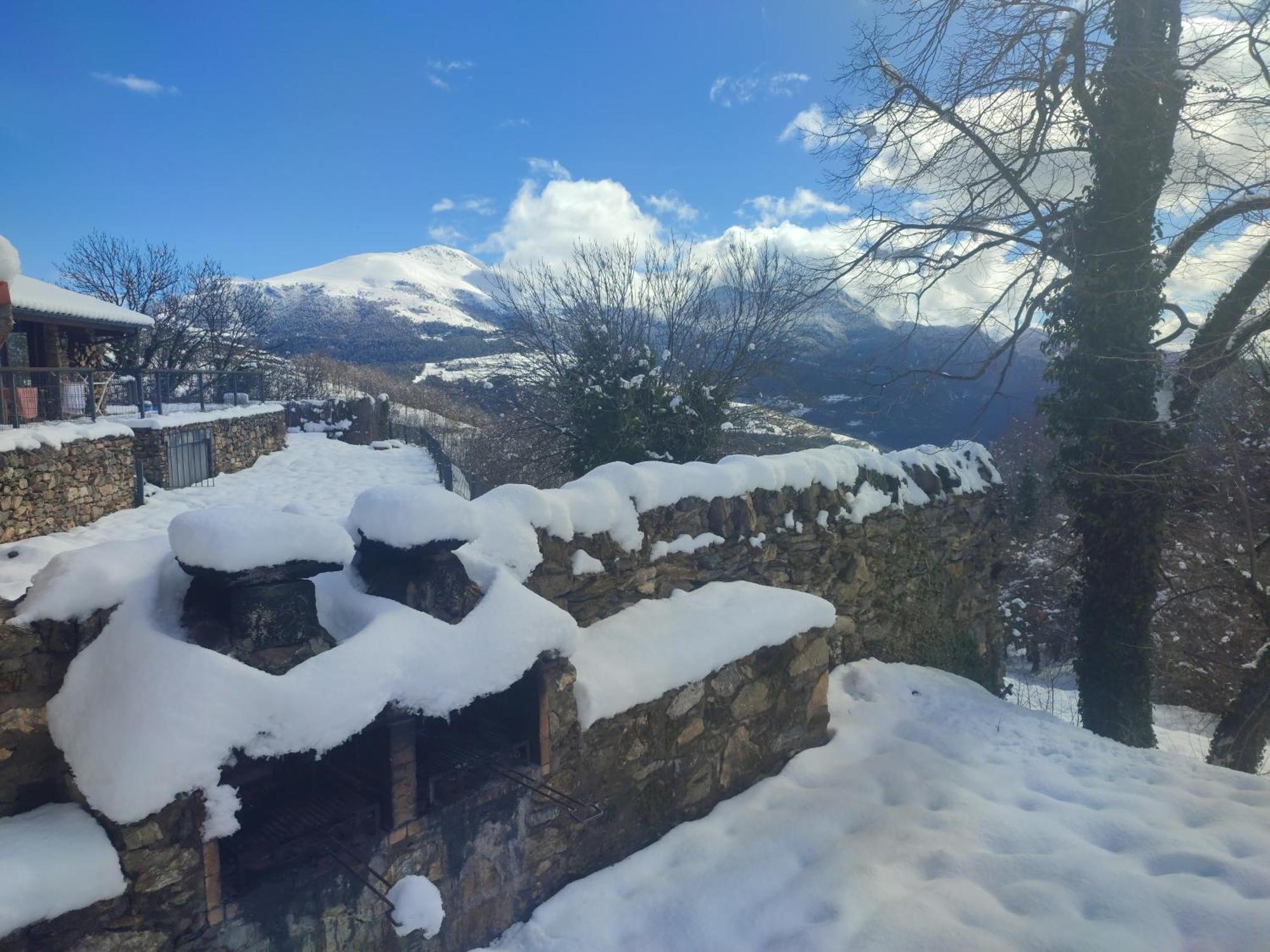 Can Tubau - Casa Rural - Apartaments Campelles Εξωτερικό φωτογραφία