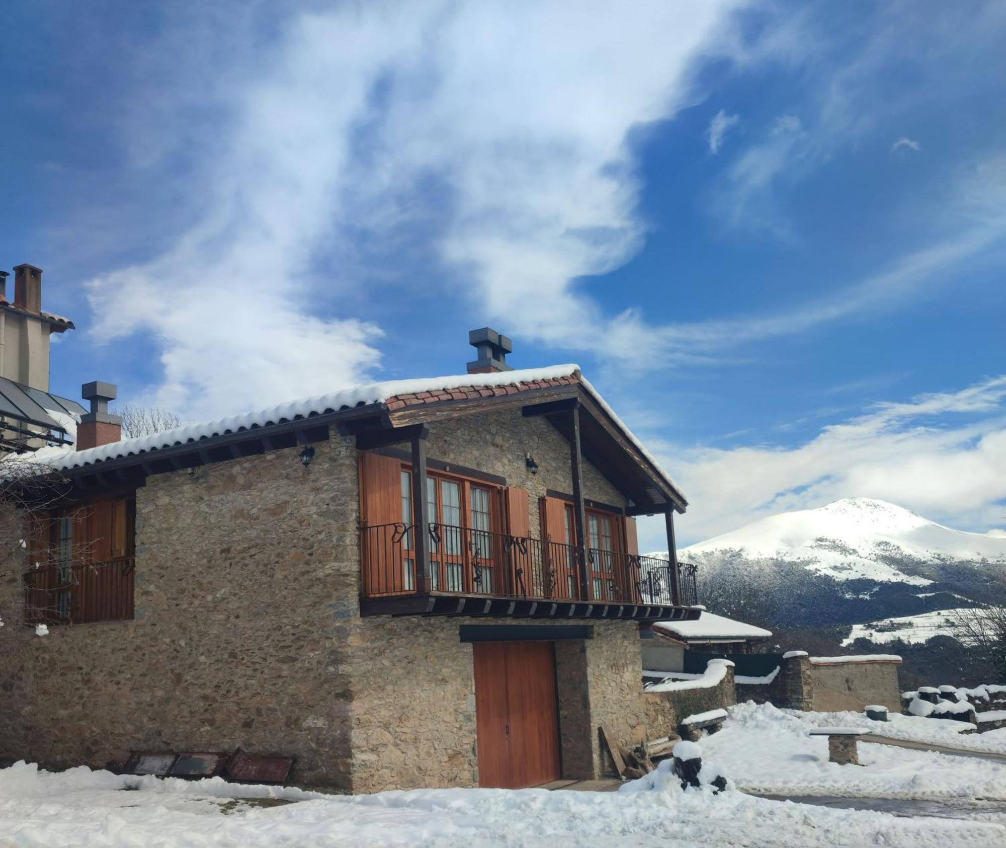 Can Tubau - Casa Rural - Apartaments Campelles Εξωτερικό φωτογραφία